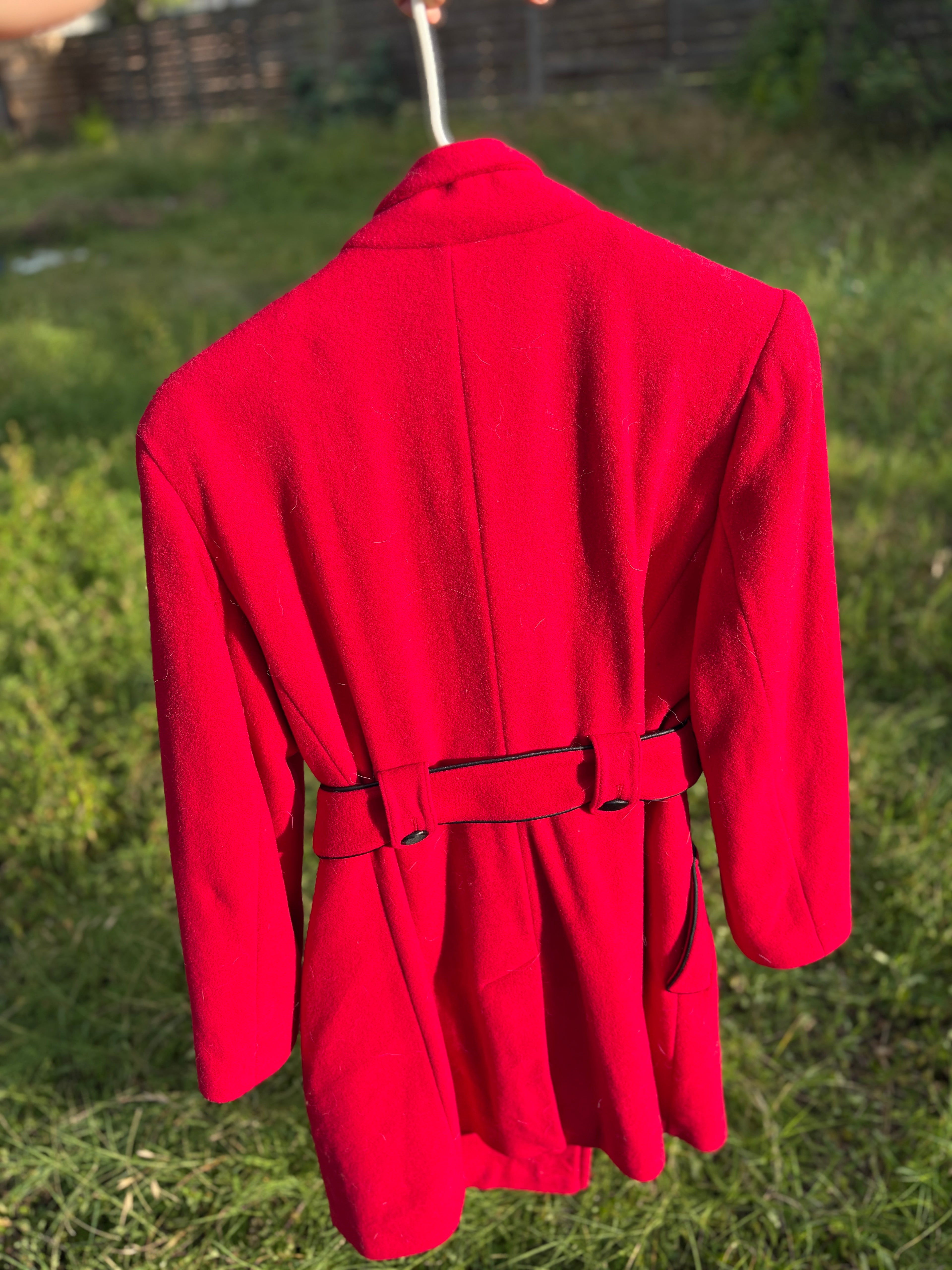 90s Metro Style Coat