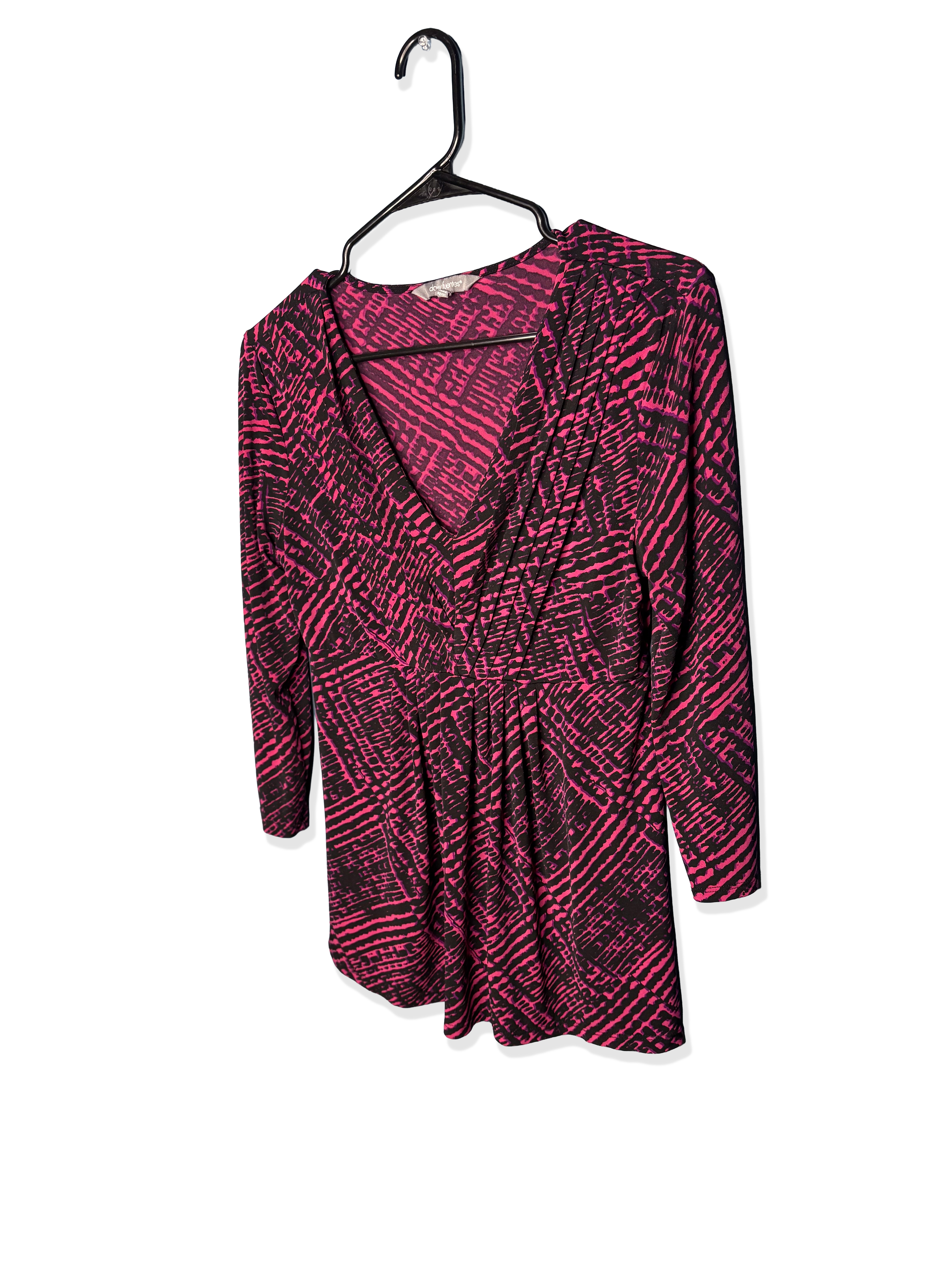 early 00s pink & black Daisy Fuentes top