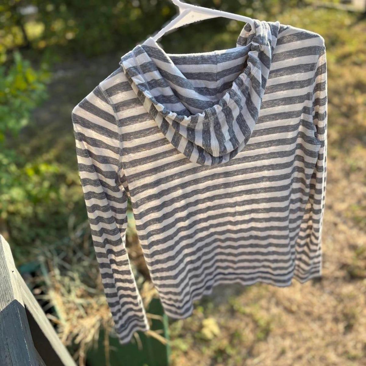 AE pullover